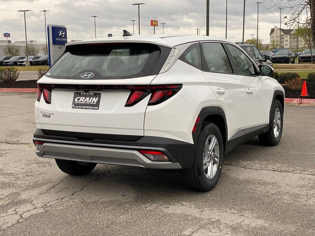 2026 Hyundai TUCSON SE