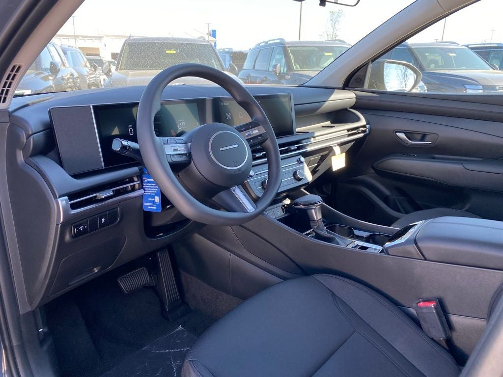 2026 Hyundai TUCSON SE FWD