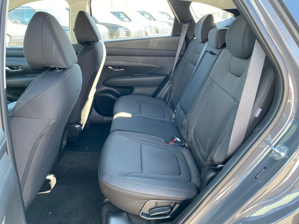 2026 Hyundai TUCSON SE FWD