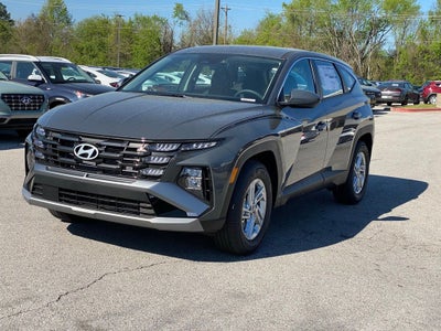 2026 Hyundai TUCSON SE FWD