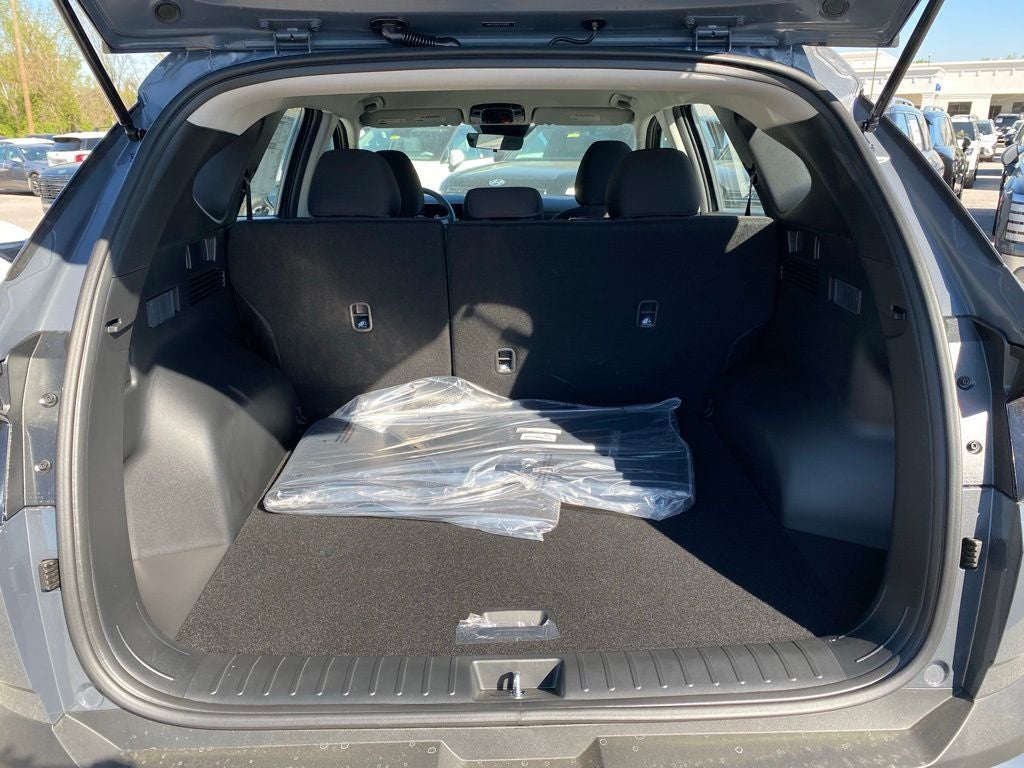 2026 Hyundai TUCSON SE FWD