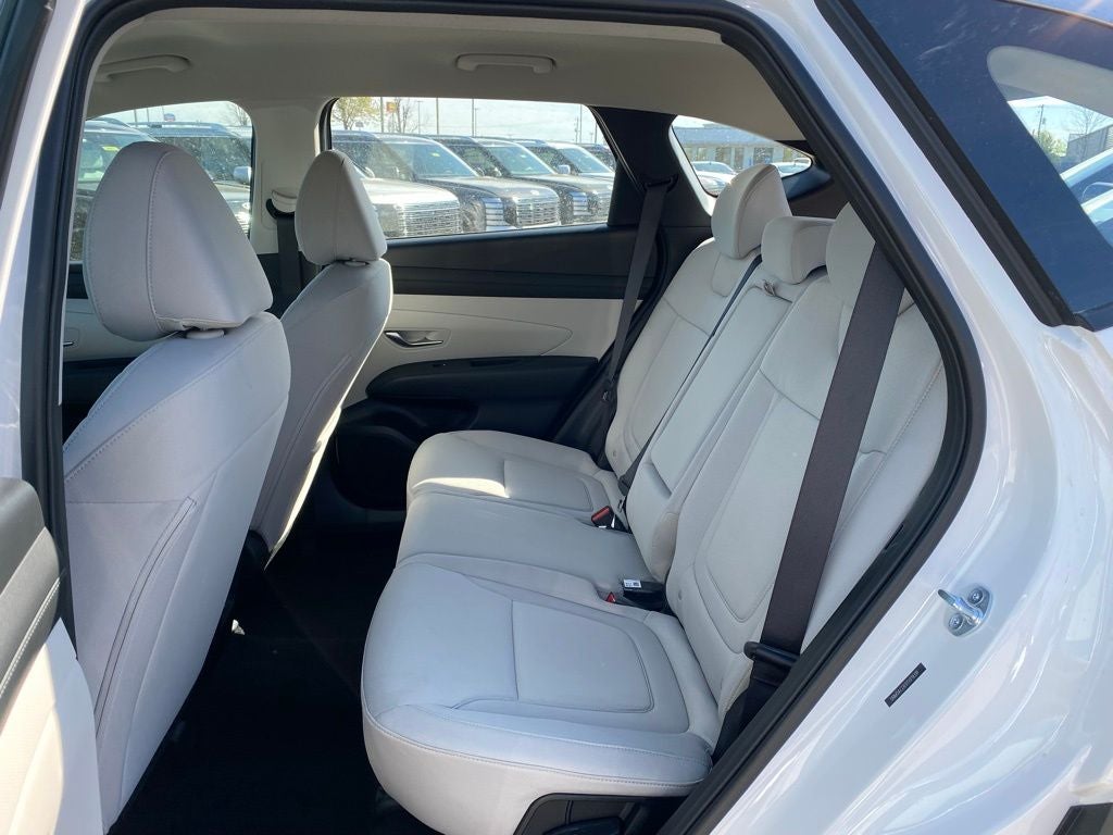 2026 Hyundai TUCSON SE