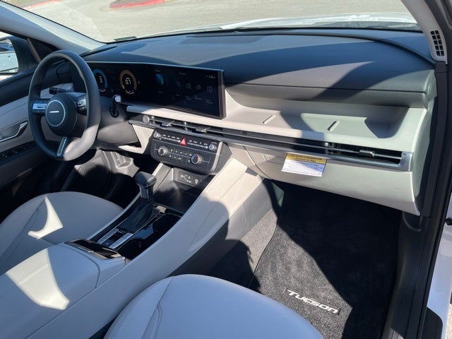 2025 Hyundai TUCSON SE AWD