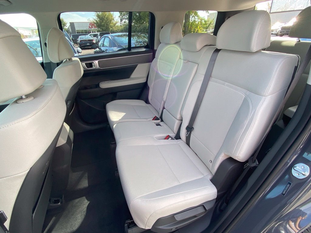 2027 Hyundai SANTA FE SE