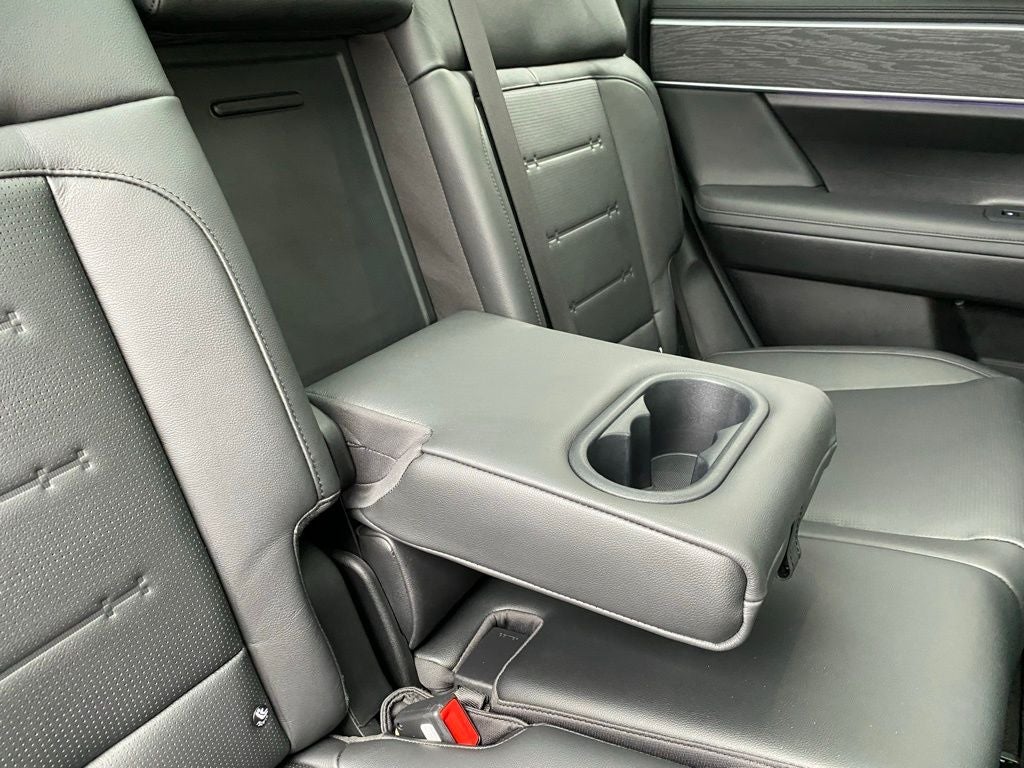 2025 Hyundai SANTA FE HYBRID Limited