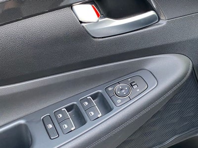 2022 Hyundai SANTA FE SE