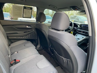 2022 Hyundai SANTA FE SE