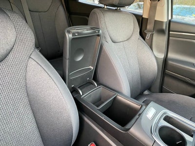 2022 Hyundai SANTA FE SE