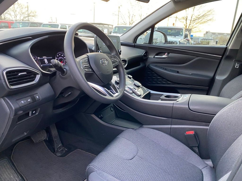 2022 Hyundai SANTA FE SE
