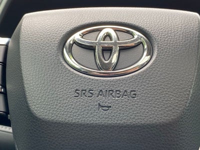 2021 Toyota Highlander XLE CLEAN CARFAX