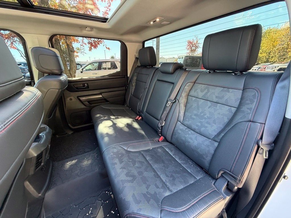 2023 Toyota Tundra Hybrid TRD Pro - 4WD / PANORAMIC SUNROOF