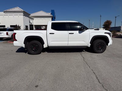 2023 Toyota Tundra Hybrid TRD Pro - 4WD / PANORAMIC SUNROOF