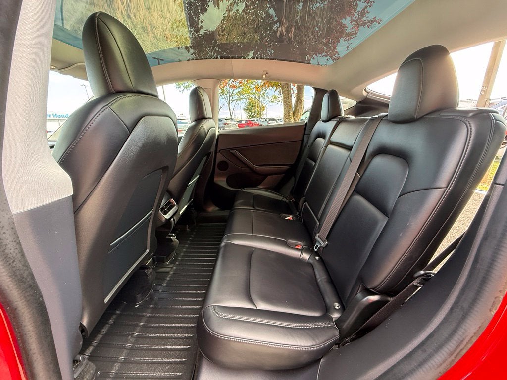 2020 Tesla Model Y Long Range - AWD / CLEAN CARFAX / ONE OWNER