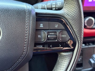 2024 Toyota Sequoia TRD Pro - 4WD / PANORAMIC SUNROOF / CLEAN CARFAX