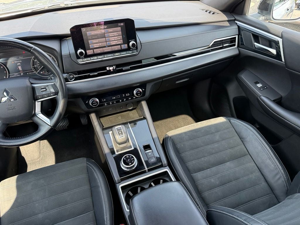 2022 Mitsubishi Outlander Black Edition