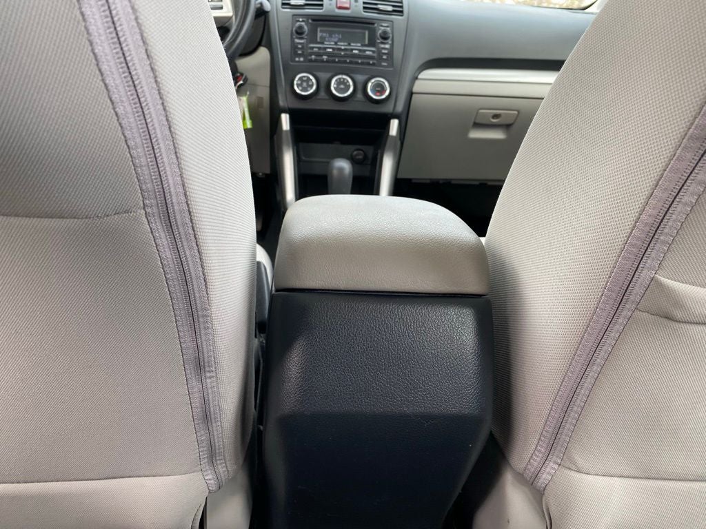 2015 Subaru Forester 2.5i