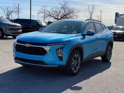 2025 Chevrolet Trax LT