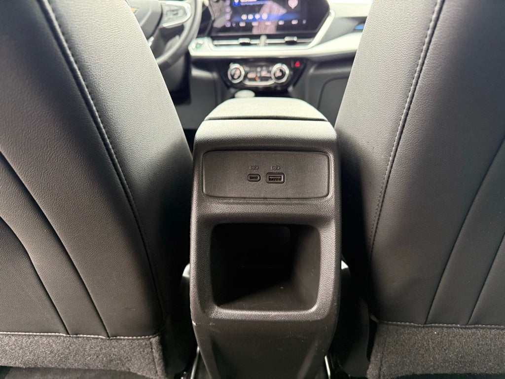 2025 Chevrolet Trax LT ONE OWNER CARFAX