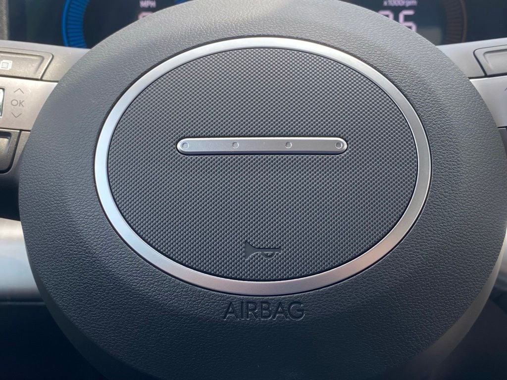 2027 Hyundai KONA SE
