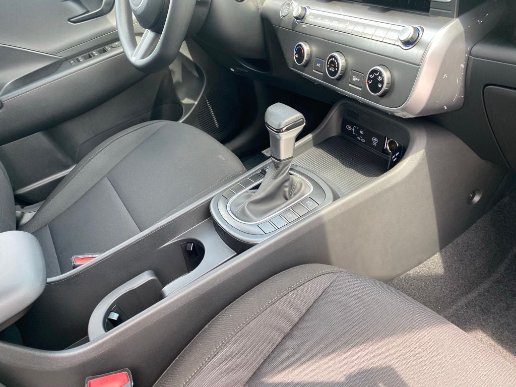 2027 Hyundai KONA SE