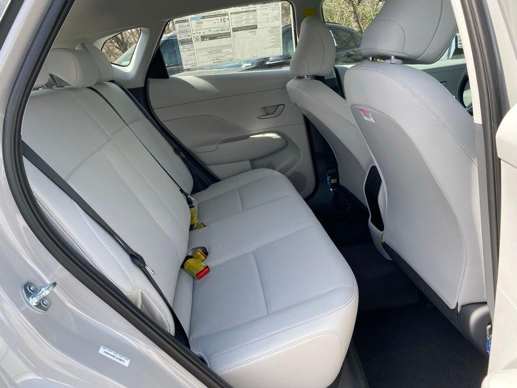 2026 Hyundai KONA SE FWD