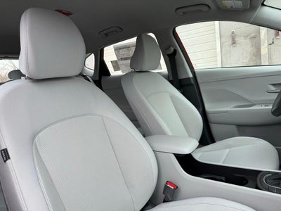 2026 Hyundai KONA SE FWD