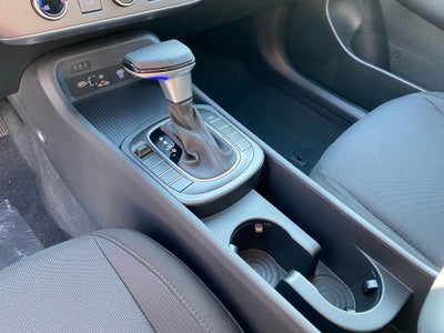 2026 Hyundai KONA SE FWD