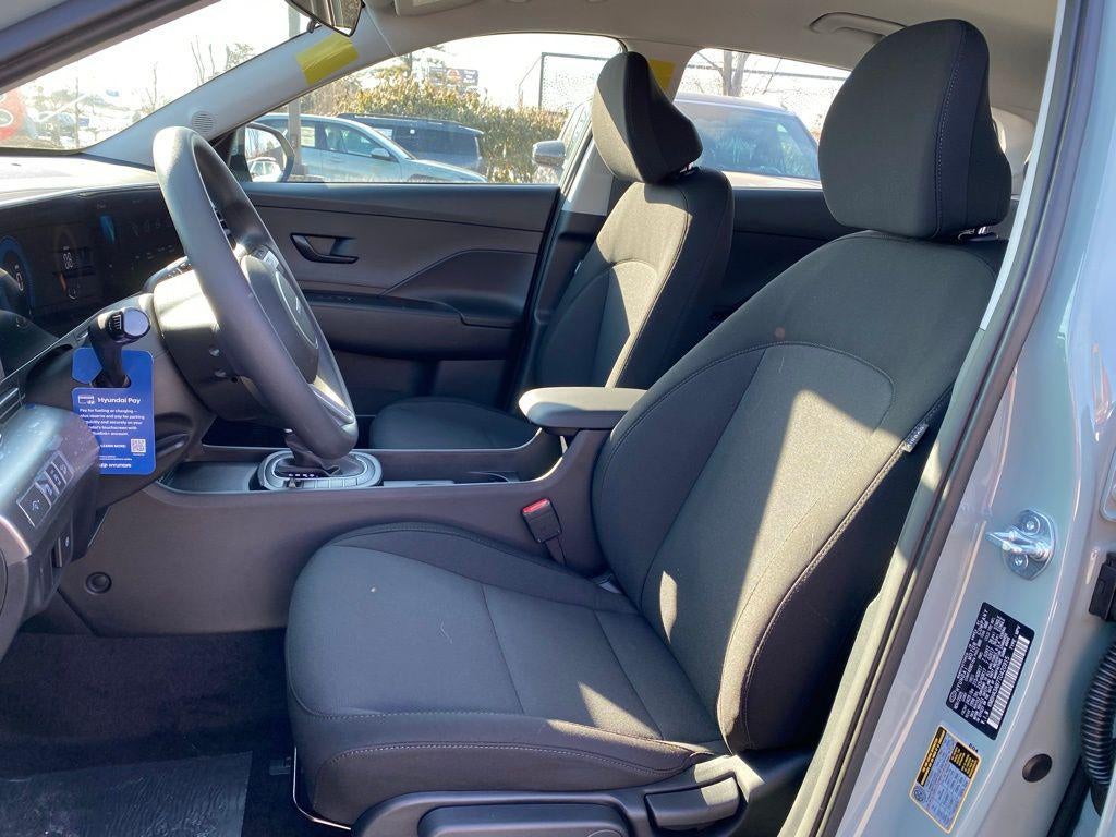 2026 Hyundai KONA SE FWD