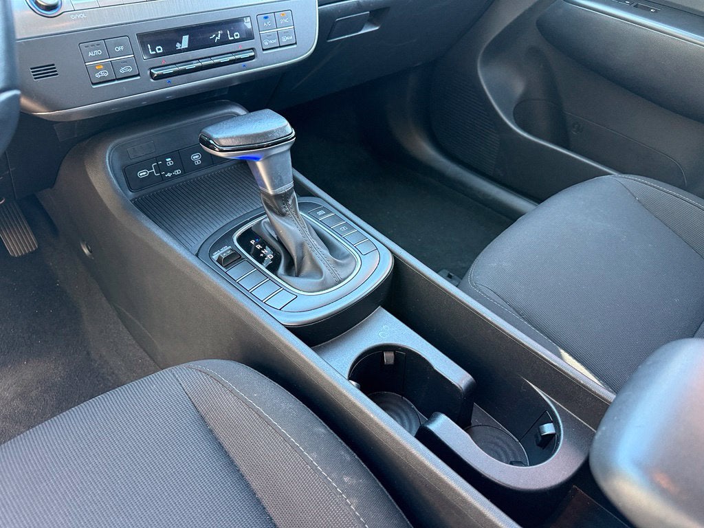 2025 Hyundai KONA SEL - HYUNDAI CPO | CLEAN CARFAX | ONE OWNER