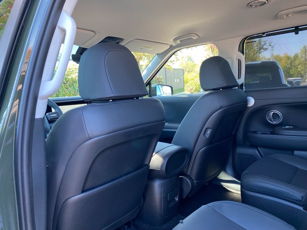 2027 Hyundai PALISADE SEL 7 Passenger