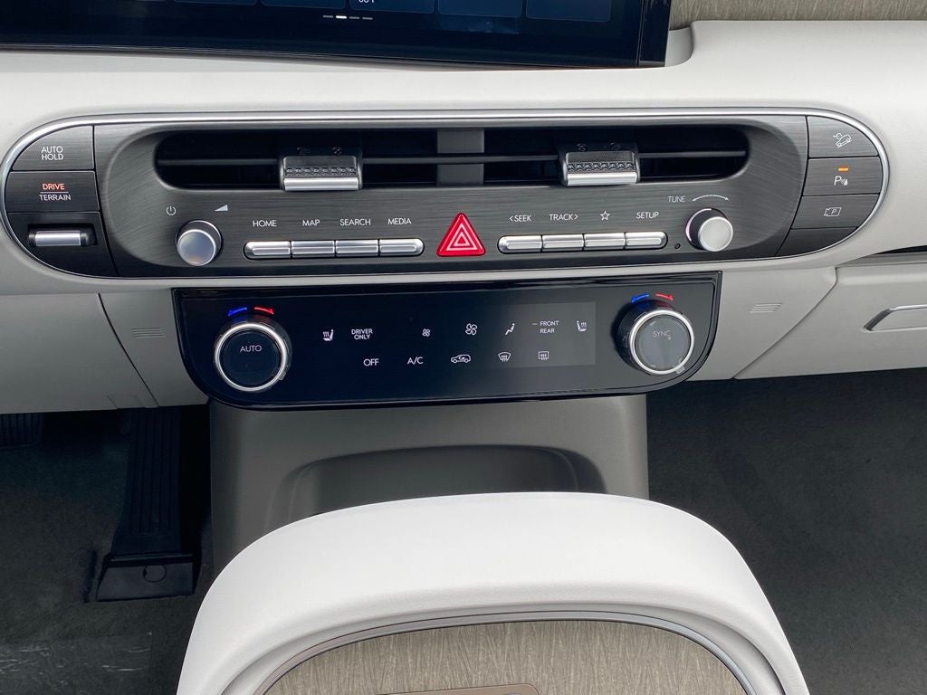 2026 Hyundai PALISADE HYBRID SEL 7 Passenger