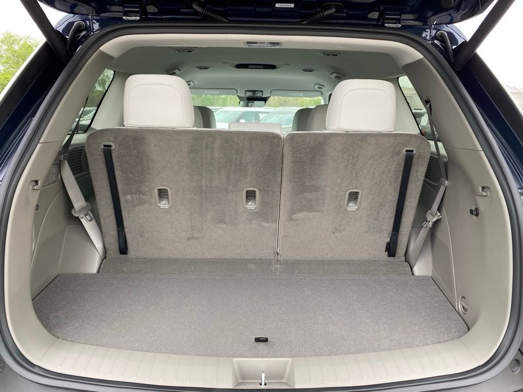 2026 Hyundai PALISADE HYBRID SEL 7 Passenger