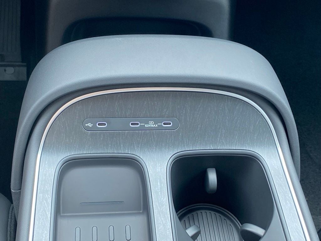 2026 Hyundai PALISADE HYBRID SEL 7 Passenger