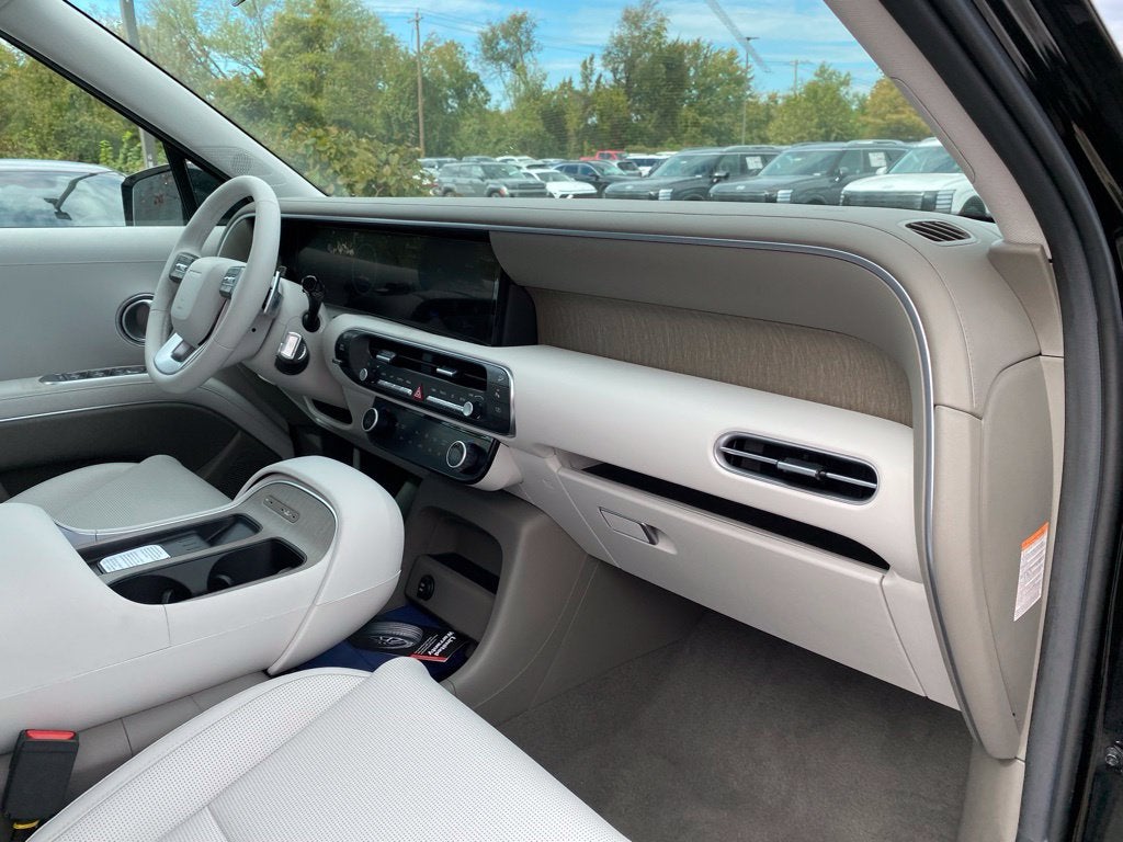 2027 Hyundai PALISADE HYBRID SEL 8 Passenger