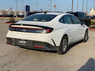 2025 Hyundai SONATA SE