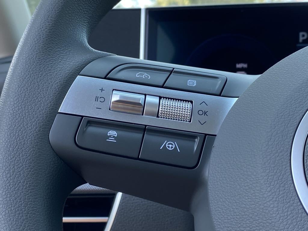 2025 Hyundai SONATA SE