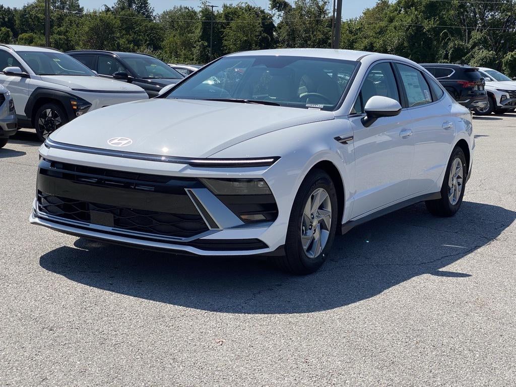 2025 Hyundai SONATA SE