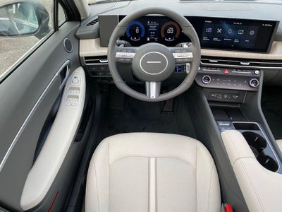 2026 Hyundai SONATA HYBRID SEL
