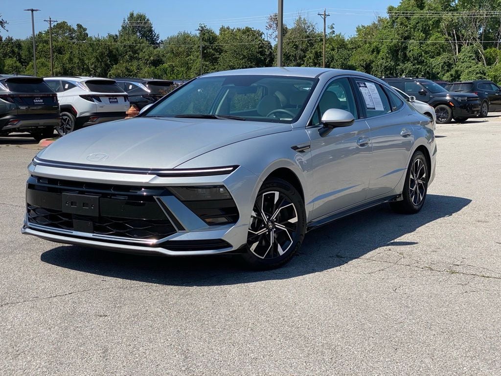 2025 Hyundai SONATA SEL