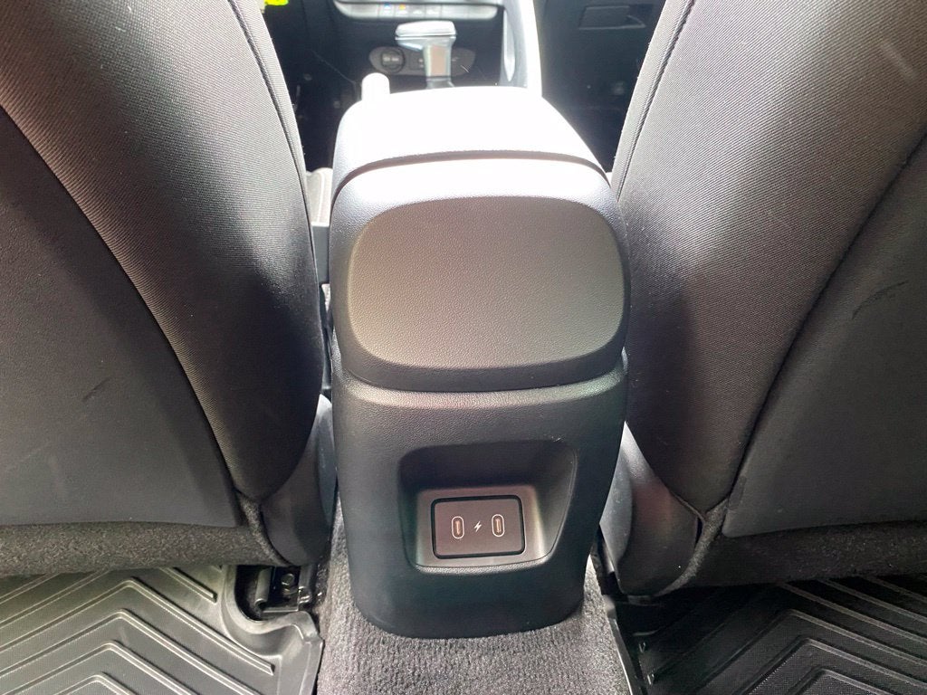 2025 Hyundai ELANTRA SE - CLEAN CARFAX / ONE OWNER