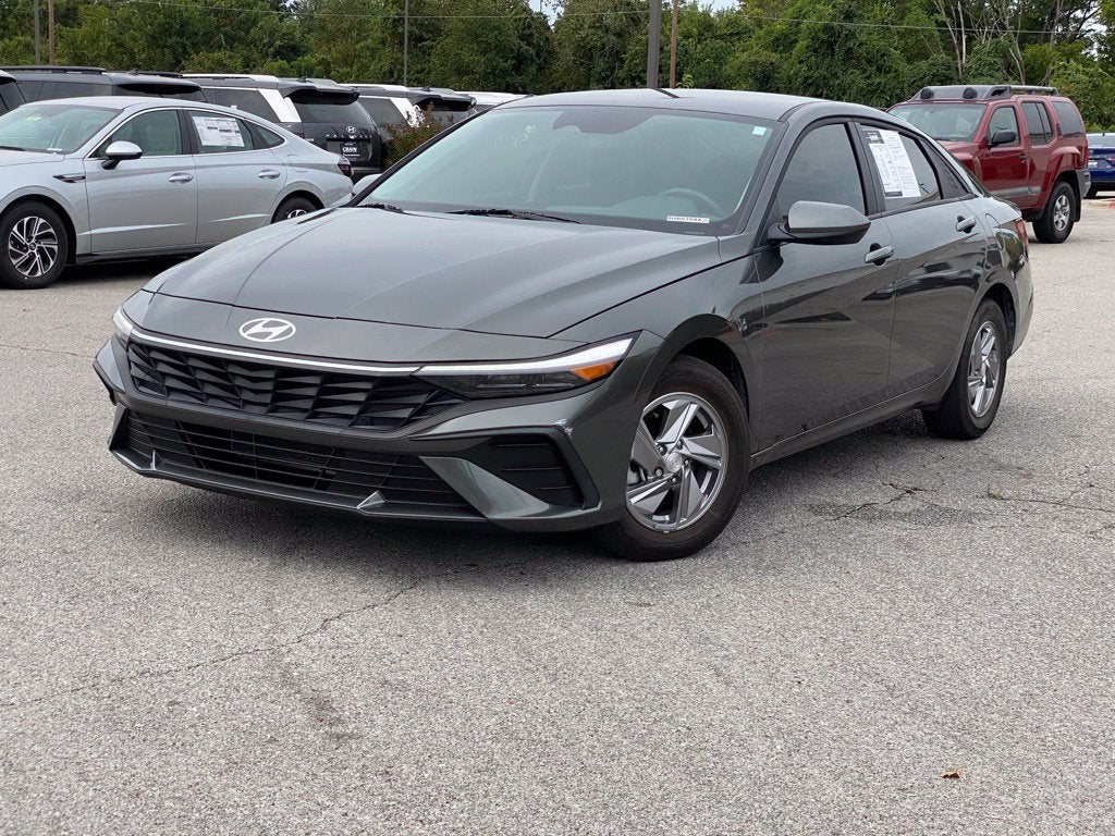 2025 Hyundai ELANTRA SE - CLEAN CARFAX / ONE OWNER