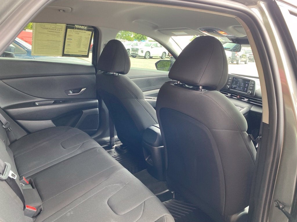2025 Hyundai ELANTRA SE - CLEAN CARFAX / ONE OWNER