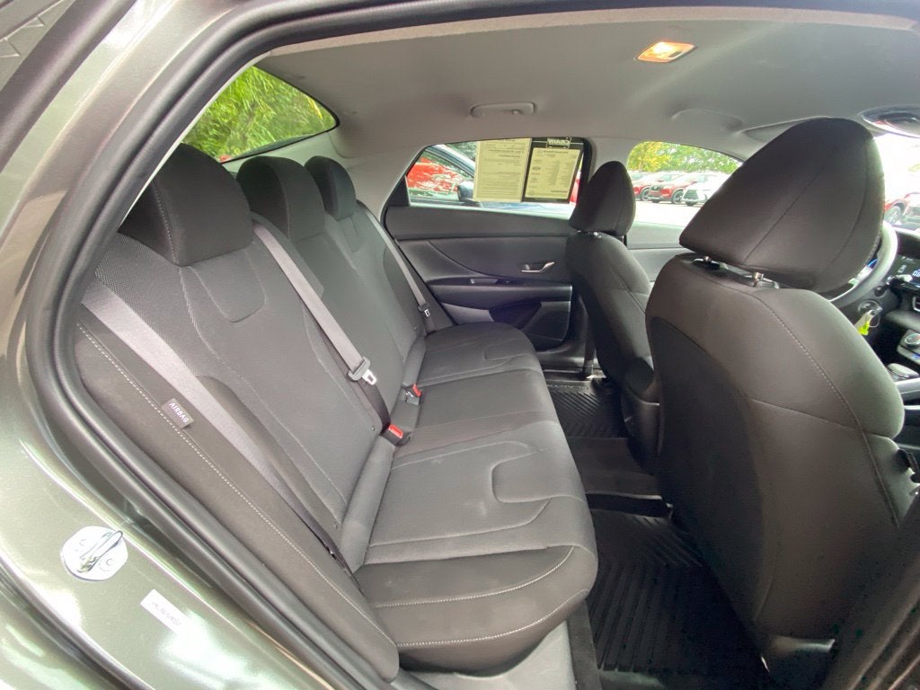 2025 Hyundai ELANTRA SE - CLEAN CARFAX / ONE OWNER