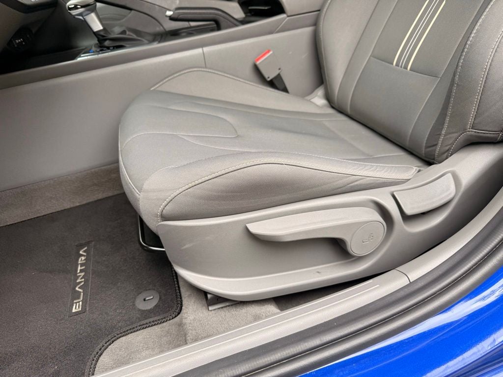 2025 Hyundai ELANTRA SEL Sport 1 OWNER CAR FAX
