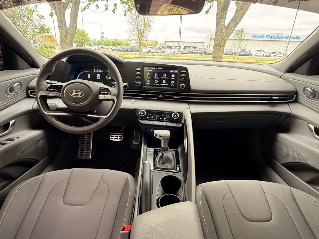 2025 Hyundai ELANTRA SEL Sport 1 OWNER CAR FAX