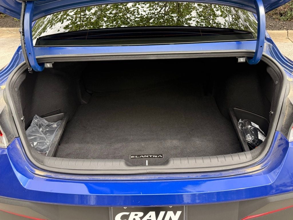 2025 Hyundai ELANTRA SEL Sport 1 OWNER CAR FAX