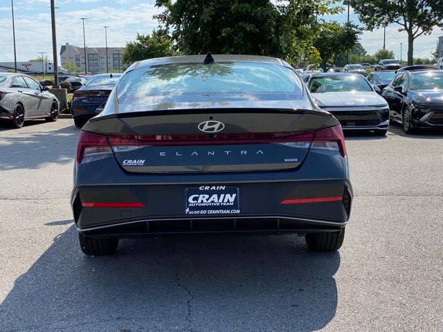 2025 Hyundai ELANTRA HYBRID SEL Sport