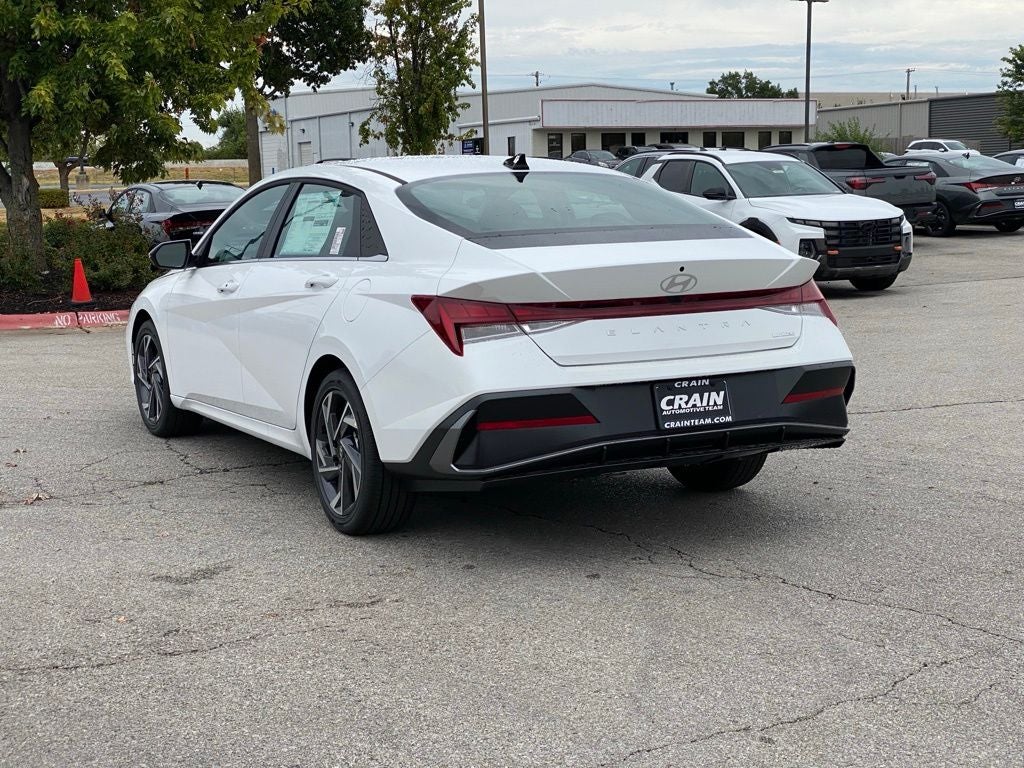 2026 Hyundai ELANTRA Limited