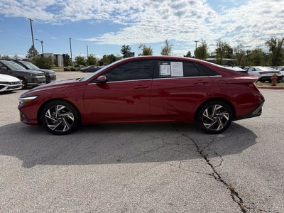 2026 Hyundai ELANTRA Limited - HYUNDAI CPO / CLEAN CARFAX / ONE OWNER