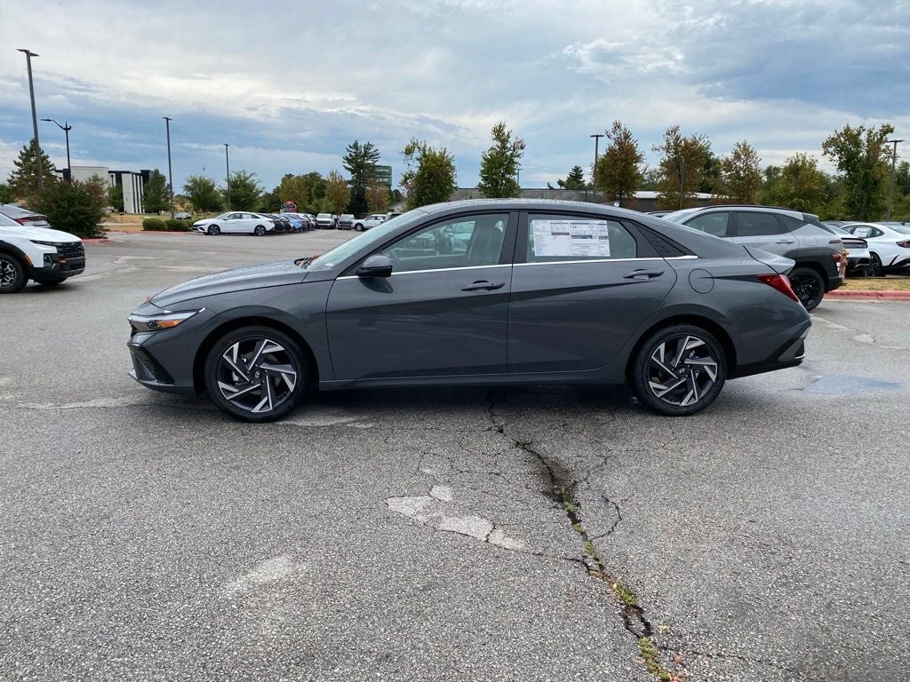 2026 Hyundai ELANTRA Limited